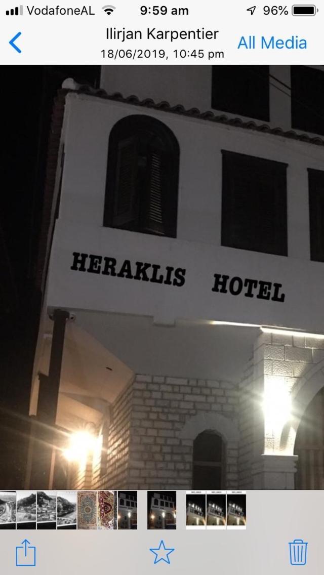 Heraklis Hotel ベラト エクステリア 写真