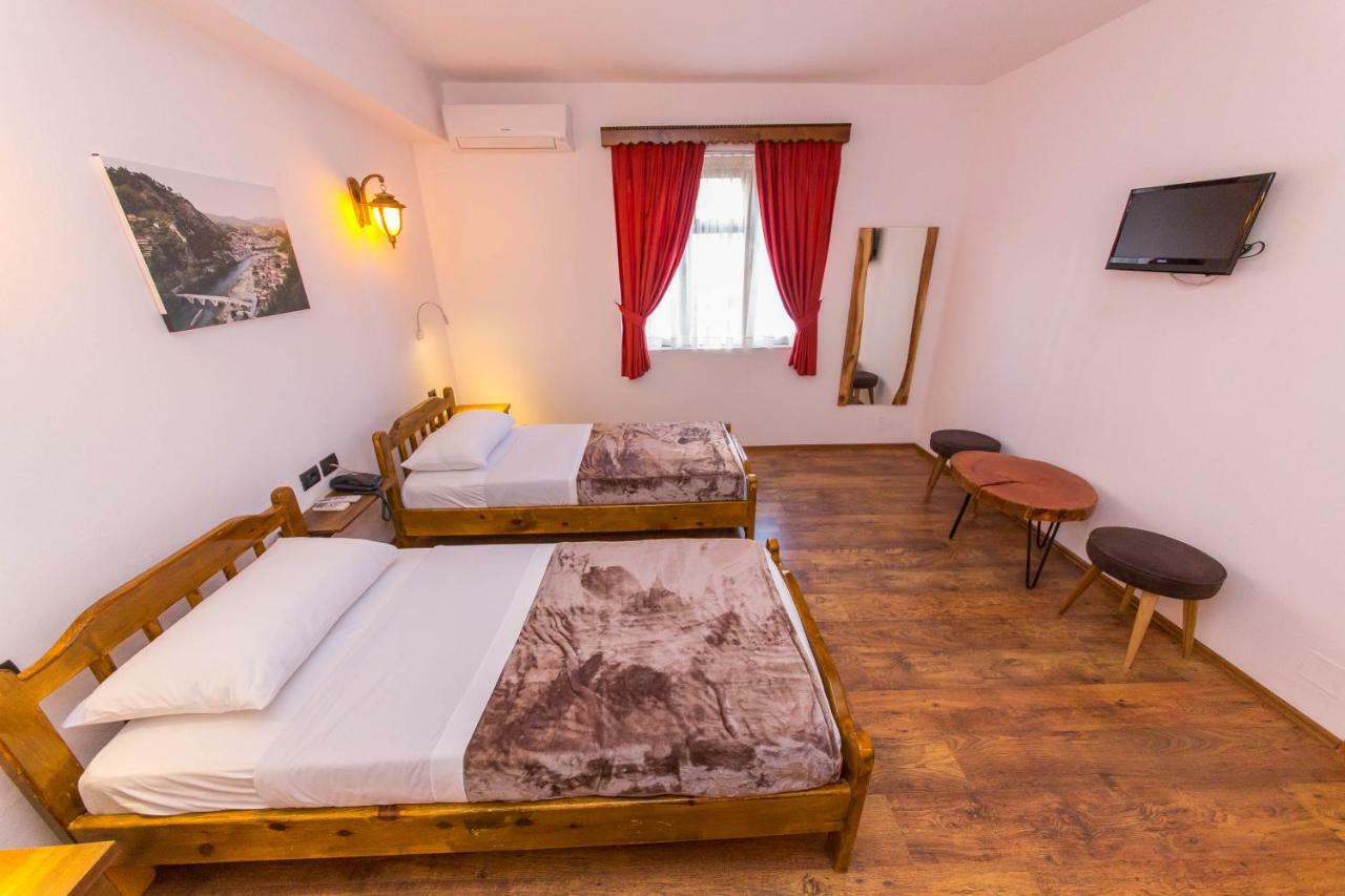 Heraklis Hotel ベラト 部屋 写真
